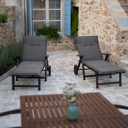 Heritage Vila Malena Βίλα *