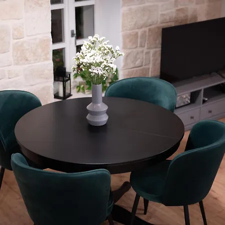 Heritage Vila Malena Βίλα Vir